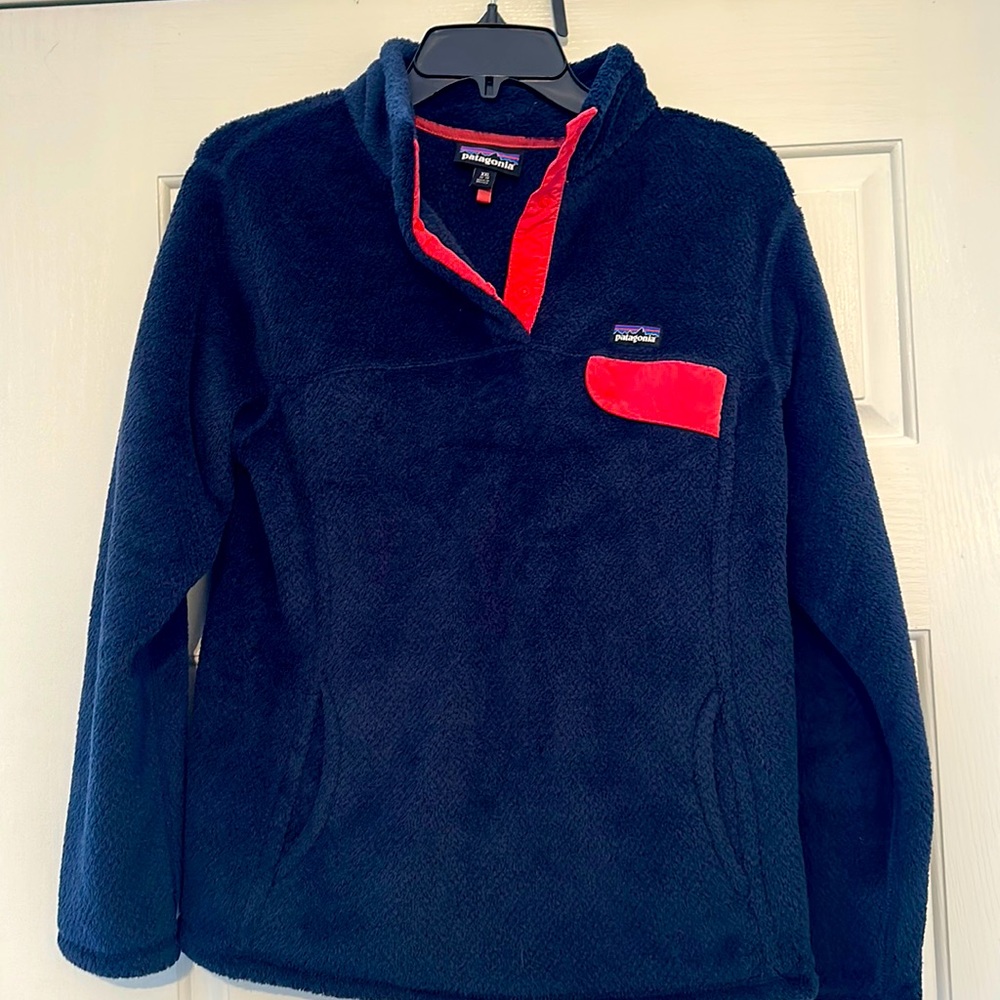 Patagonia Kids Navy and Red Fleece Pullover